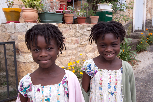 African Twins, Limeuil, France
